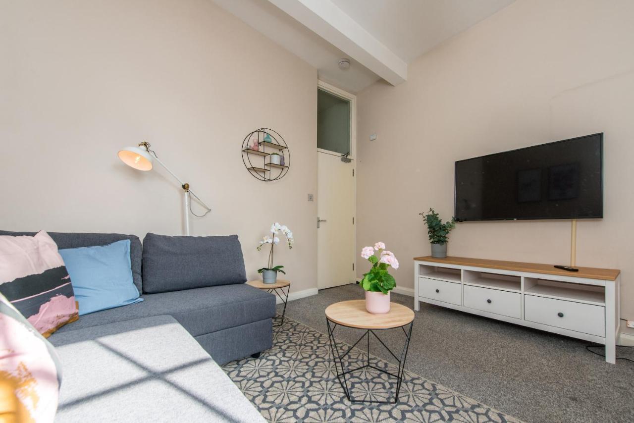 Downtown And Central 1 Bed In Edinburgh Bagian luar foto