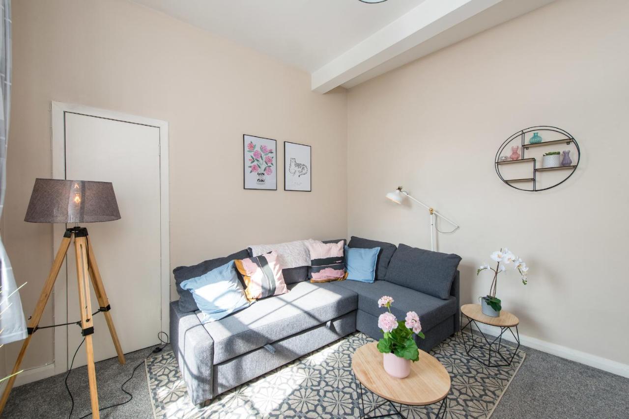 Downtown And Central 1 Bed In Edinburgh Bagian luar foto